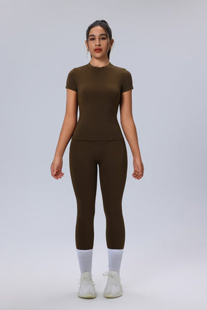 womens #brown sports outfit with t-shirt and leggings