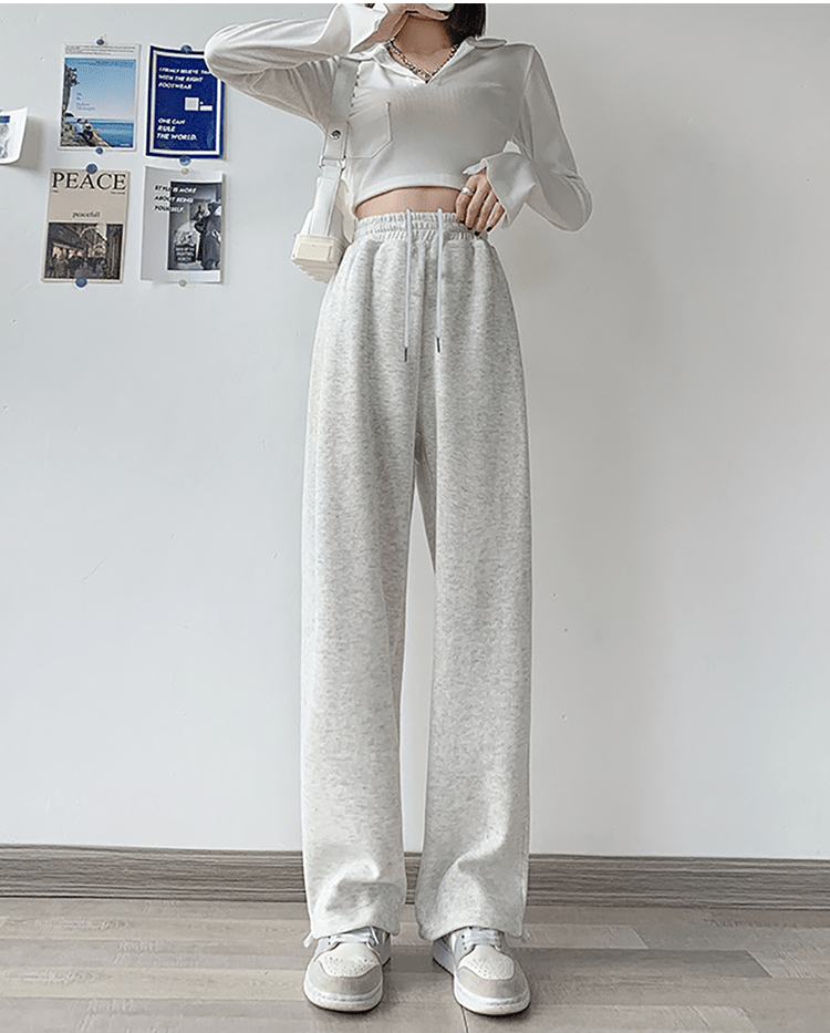Women's Wide-Leg Cuffed Sweatpants