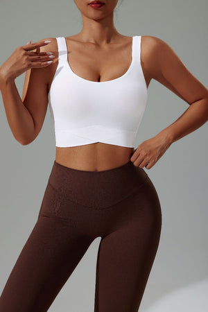 #white Yoga High Strength Sports Bra and brown high waist leggings