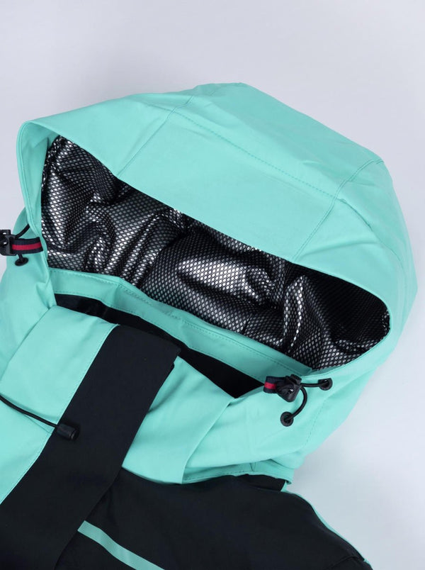 Adjustable windproof hood