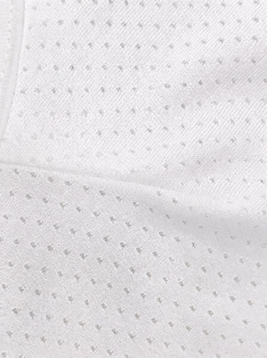 Curved Underarm Seam Detail of #White Seamless Antibacterial Running Tank Top