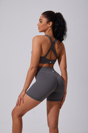 #Gray Scrunch Bum Workout Shorts and sports bra by Anniou