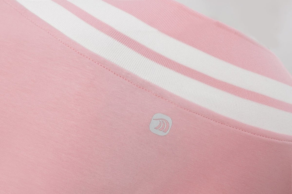 تنورة تنس بحماية من الأشعة فوق البنفسجية 50+