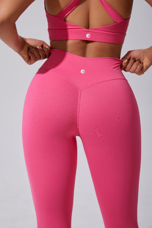 High Waist bright pink gym leggings and sports bra 