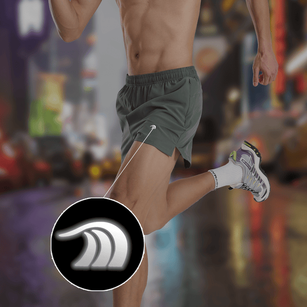 Mens 7 Inch Quick-Dry Training Shorts reflective logo