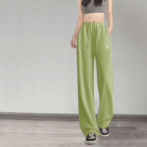 Women's Wide-Leg Cuffed Sweatpants