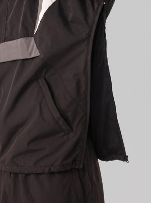 Side two-way zipper