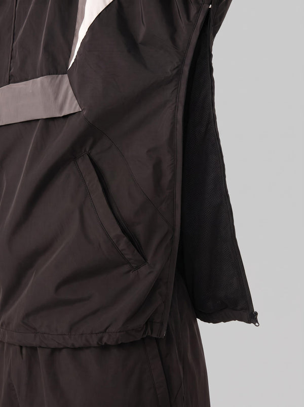 Side two-way zipper