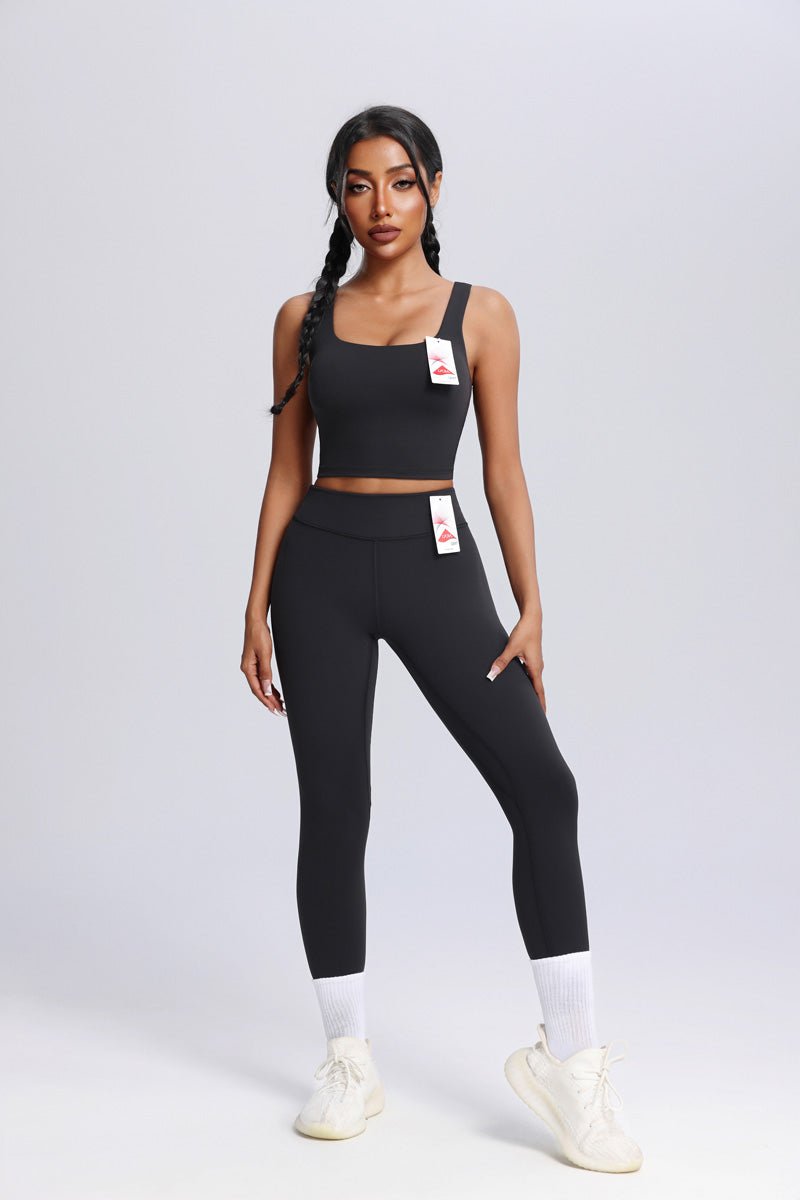 black  lycra yoga leggings and vest