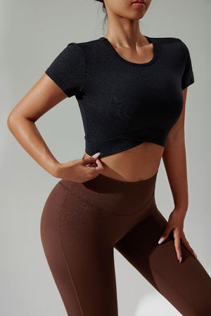 womens #black shorte sleeve yoga crop top and brown leggings