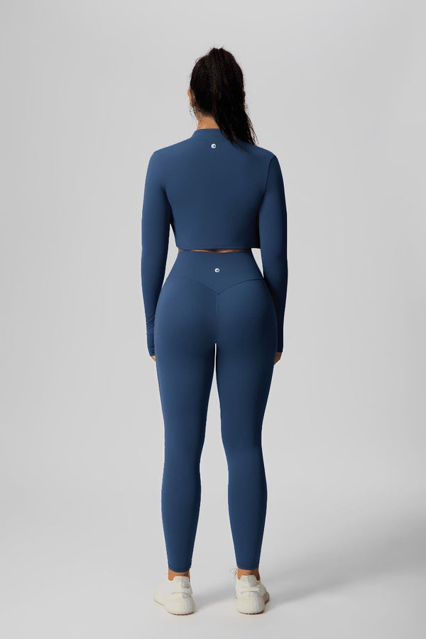 #navyblue UPF 50+ Zip-up Yoga Jacket with thumbhole arm sleeves and high waist Anniou leggings from the back