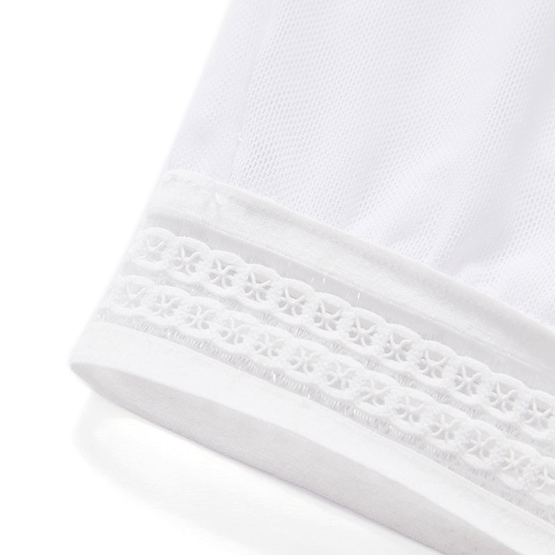exquisite lace trimmed elastic hem