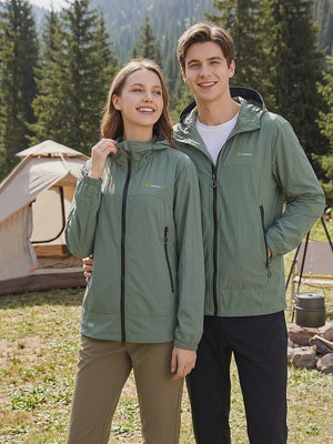 Men‘s UPF 50+ Hooded Jacket