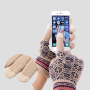 Womens  Knitted Gloves using a phone 