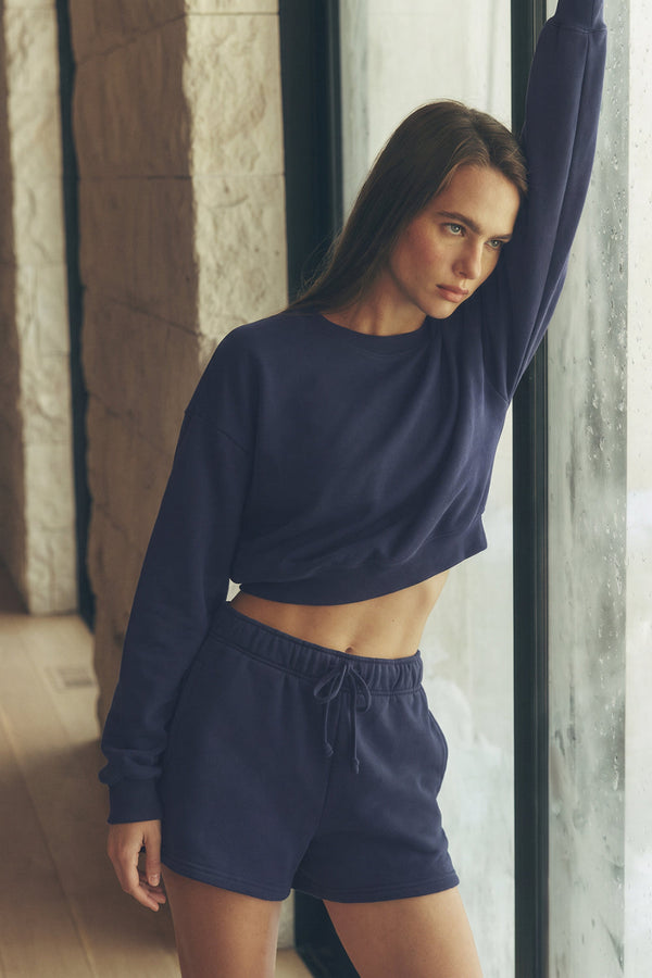 winter #navy Cropped Crew Neck Pullover