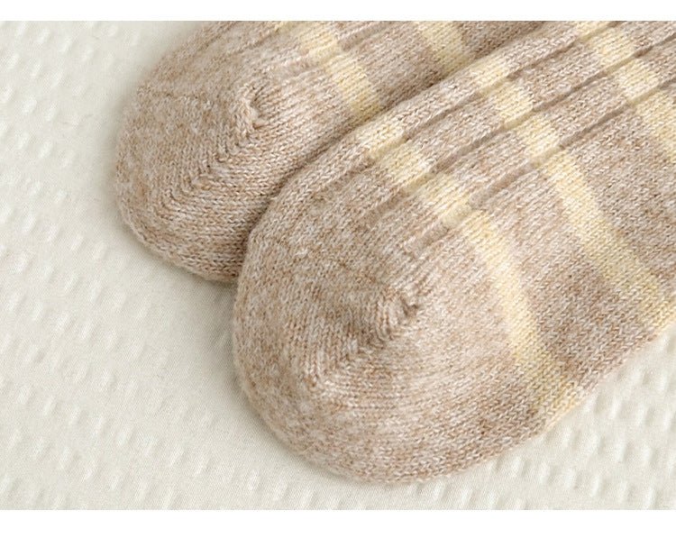 Women's Striped Wool Socks - Sidiou Group
